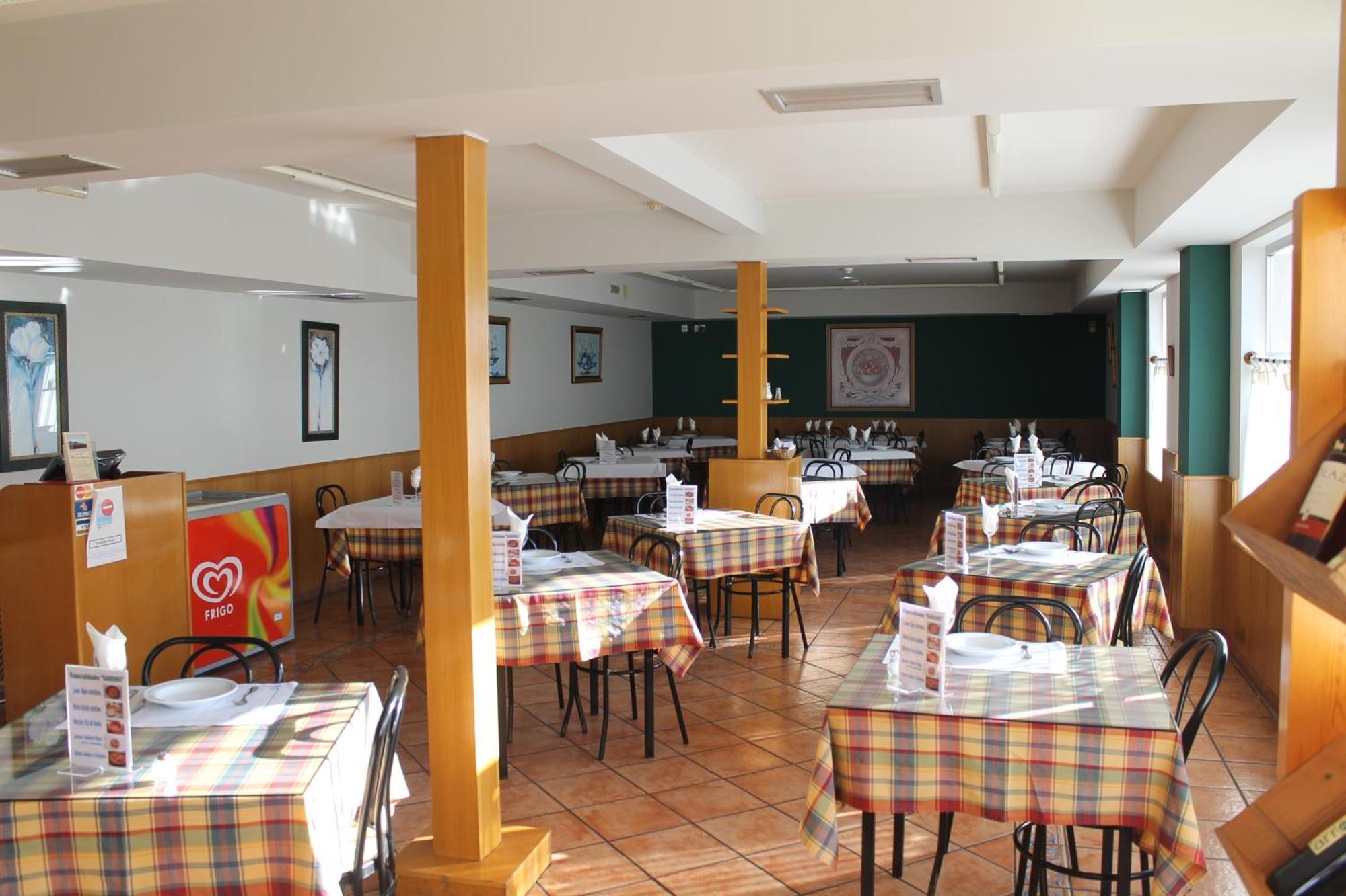 Hostal Sandino Villodrigo Exterior photo