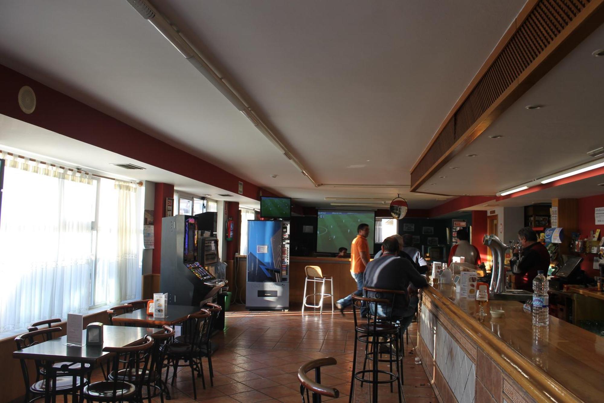 Hostal Sandino Villodrigo Exterior photo
